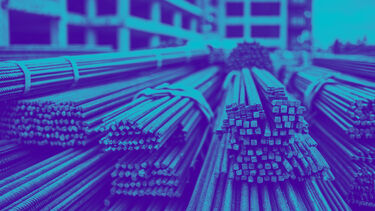 Metal rods for reinforcing concrete bundled