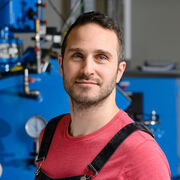 Yunus Azakli