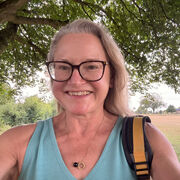 Helen Hoyle